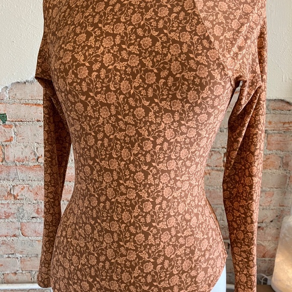 Rhythm Nazare Paisley Long Sleeve Surfsuit Women’s Size Medium - Picture 9 of 10